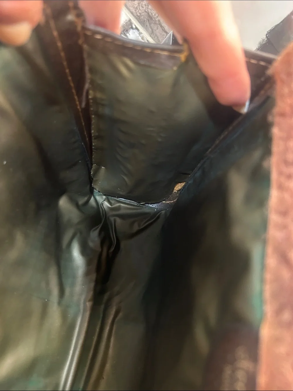 Gucci toiletry bag